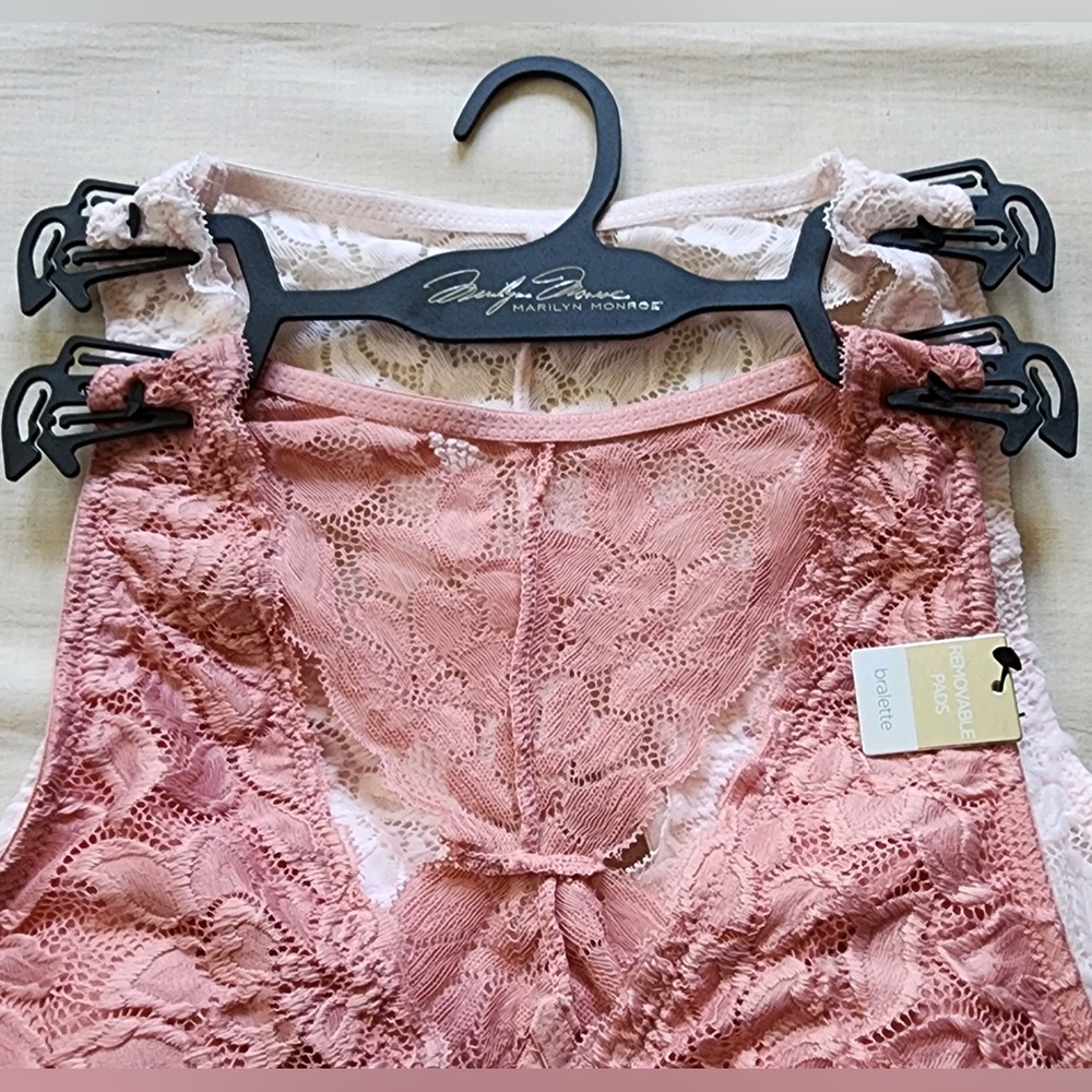 Marilyn Monroe 2pc Stretch Lace Racerback Deep “v” Removable Pads Bralettes szL - Picture 3 of 9